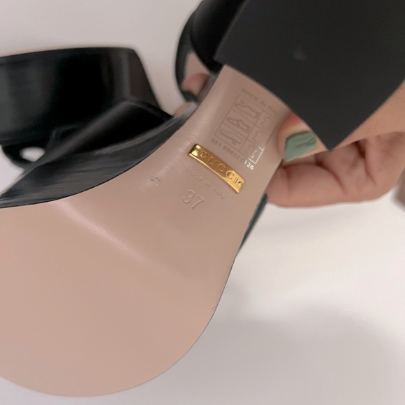 GUCCI Interlocking G Cutout Block Heel Platform Sandals Black Leather - Picture 15 of 16